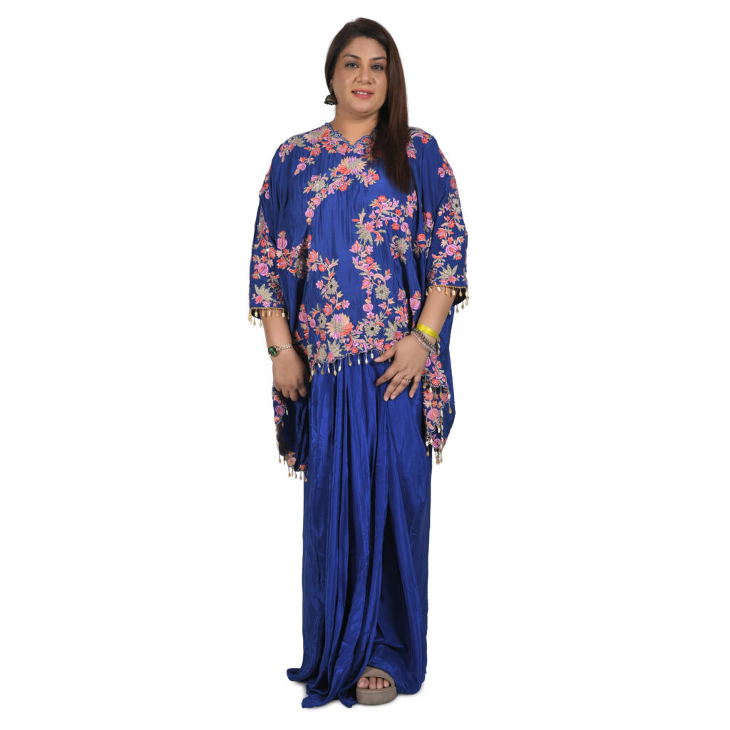 Cape with dhotishirt