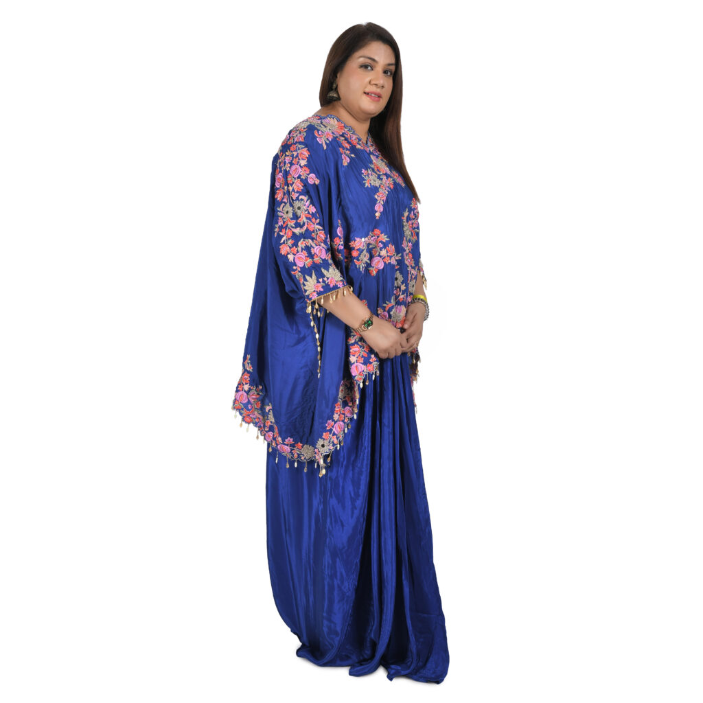 Cape with dhotishirt